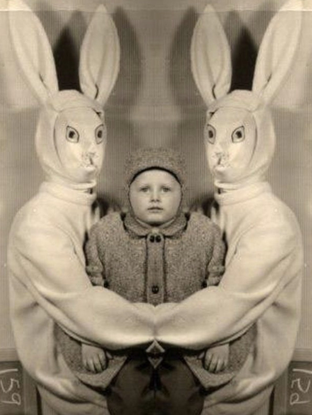 creepy easter bunny - 9 72d 159